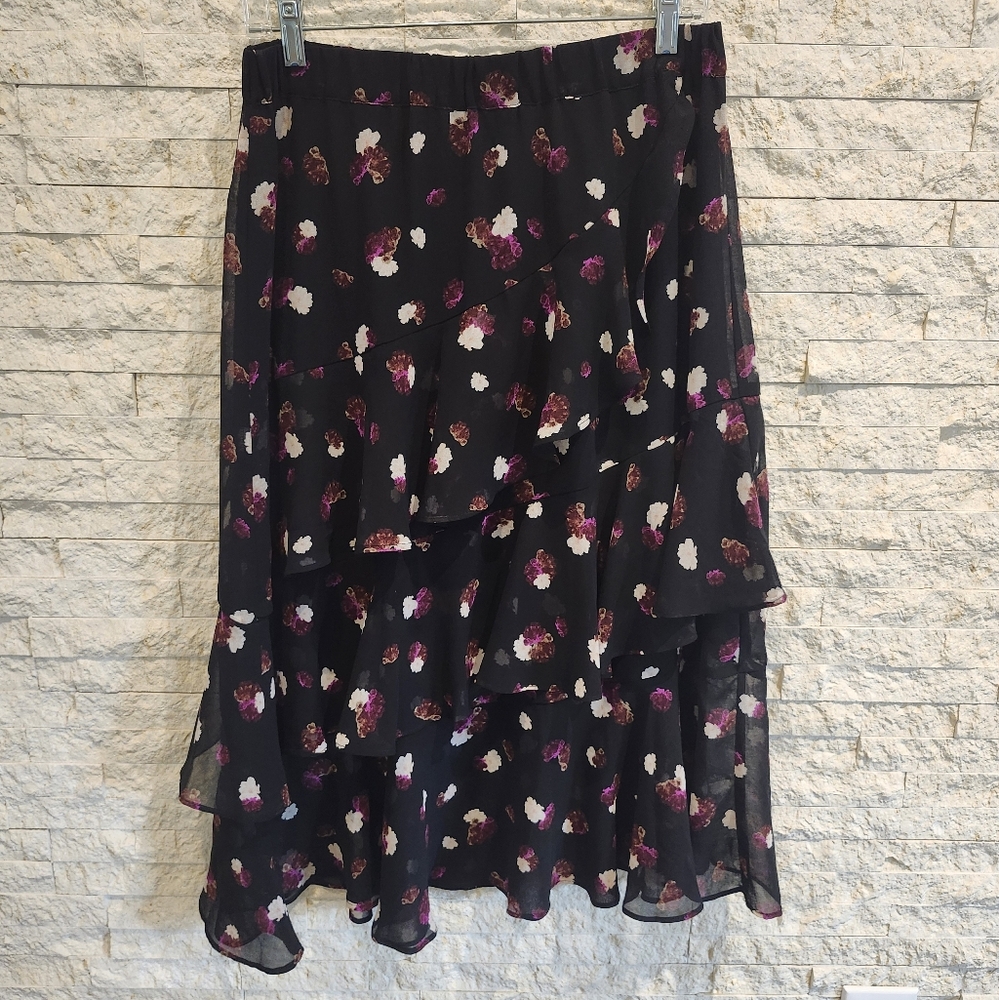 Banana Republic Floral Black Skirt Tiered Ruffle Midi Skirt Like New Size Medium